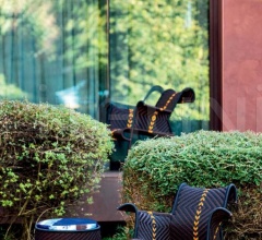 Итальянские Уличная мебель - Кресло Iris фабрика Moroso