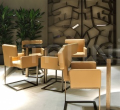 Стол обеденный Black & Gold Table Round Стол обеденный Black & Gold Table Round фабрика Paolo Castelli