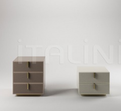 Тумбочка Fine Collection Bedside Table Тумбочка Fine Collection Bedside Table фабрика Paolo Castelli