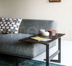 Столик Court Yard Столик Court Yard фабрика Lema