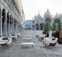 Столик Tahiti 45 Столик Tahiti 45 фабрика Smania