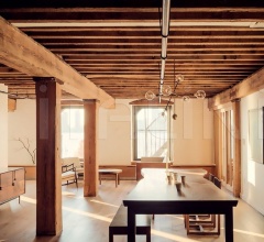 Стол обеденный Vertigo фабрика Mantellassi 1926