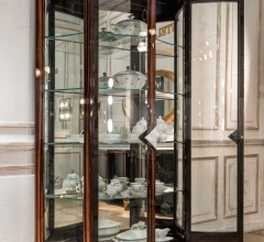 Витрина Ermes фабрика Mantellassi 1926