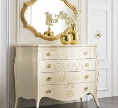 Итальянские Спальни - Комод Butterfly 00CO141 фабрика Seven Sedie