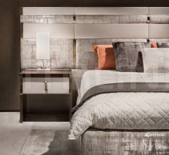 Итальянские Спальни - Тумбочка Trilogy Итальянские Спальни - Тумбочка Trilogy фабрика Capital Decor