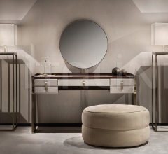 Настенное зеркало Trilogy T Настенное зеркало Trilogy T фабрика Capital Decor