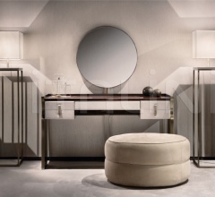 Итальянские Спальни - Туалетный столик Trilogy Итальянские Спальни - Туалетный столик Trilogy фабрика Capital Decor