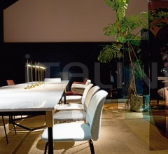 Стул Corolle фабрика Arflex