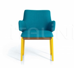 Стул с подлокотниками Hug фабрика Arflex