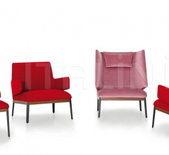 Стул с подлокотниками Hug фабрика Arflex