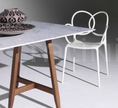 Стул с подлокотниками Sissi Стул с подлокотниками Sissi фабрика Driade