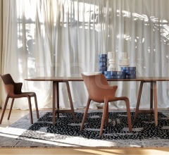 Стол обеденный Easel Стол обеденный Easel фабрика Driade