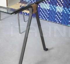 Стол обеденный FRATE Стол обеденный FRATE фабрика Driade