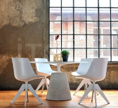 Стол обеденный ROCK TABLE Стол обеденный ROCK TABLE фабрика Mdf Italia