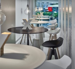 Стол обеденный ROCK TABLE Стол обеденный ROCK TABLE фабрика Mdf Italia