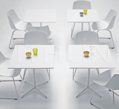 Барный стол T TABLE Барный стол T TABLE фабрика Mdf Italia