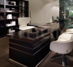 Кресло SELECTUS 52381 Кресло SELECTUS 52381 фабрика Giorgetti