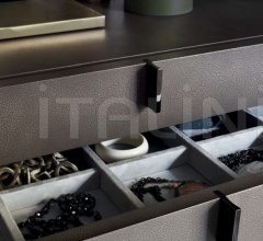 Итальянские Спальни - Тумбочка Ari Итальянские Спальни - Тумбочка Ari фабрика Flou