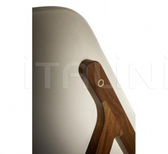 Кресло Ren фабрика Poltrona Frau