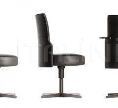 Стул с подлокотниками Jeff Стул с подлокотниками Jeff фабрика Poltrona Frau