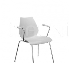 Стул с подлокотниками Maui Стул с подлокотниками Maui фабрика Kartell