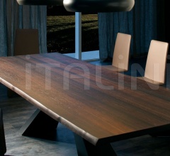 Стол обеденный Eliot Wood фабрика Cattelan Italia