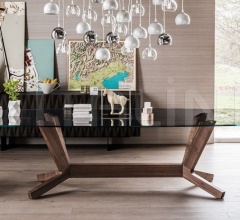 Стол обеденный Goblin фабрика Cattelan Italia