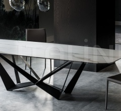 Стол обеденный Skorpio Keramik Стол обеденный Skorpio Keramik фабрика Cattelan Italia