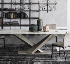 Стол обеденный Stratos Keramik Стол обеденный Stratos Keramik фабрика Cattelan Italia