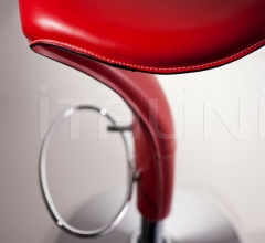 Барный табурет Boss Барный табурет Boss фабрика Cattelan Italia