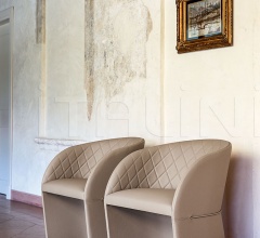 Кресло Hug 1649 фабрика Bross Italia