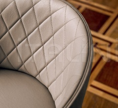 Кресло Hug 1651 фабрика Bross Italia