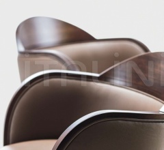 Стул с подлокотниками Roulette 1493 фабрика Bross Italia