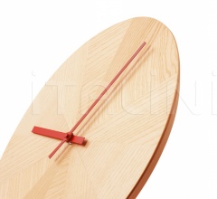 Часы PIECES OF TIME фабрика Discipline