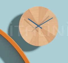 Часы PIECES OF TIME фабрика Discipline