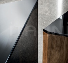 Столик Regolo Triangular Столик Regolo Triangular фабрика Sovet italia