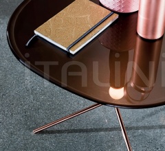 Столик Genius Shaped фабрика Sovet italia