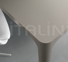 Стол обеденный Flat фабрика Rimadesio