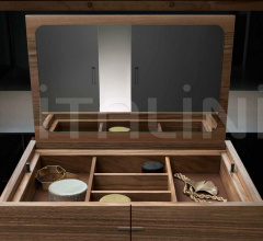 Витрина Alambra фабрика Rimadesio