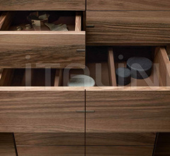 Витрина Alambra фабрика Rimadesio