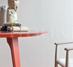 Стол обеденный Argos Стол обеденный Argos фабрика Novamobili