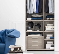 Шкаф Middle flush closing sliding door Шкаф Middle flush closing sliding door фабрика Novamobili