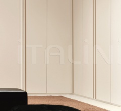 Гардеробный шкаф Anta Liscia - pn/hdc Гардеробный шкаф Anta Liscia - pn/hdc фабрика Benedetti Mobili
