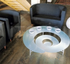 Кофейный столик Spiral Кофейный столик Spiral фабрика Cattelan Italia
