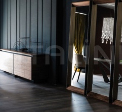 Настенное зеркало Excalibur фабрика Cattelan Italia