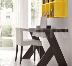 Стол Smile фабрика Benedetti Mobili