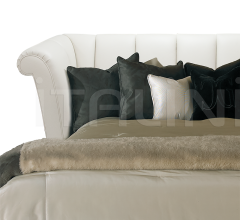 Кровать RICCI 20-0534 Кровать RICCI 20-0534 фабрика Christopher Guy