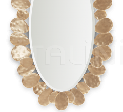 Настенное зеркало PETAL 50-2928 Настенное зеркало PETAL 50-2928 фабрика Christopher Guy