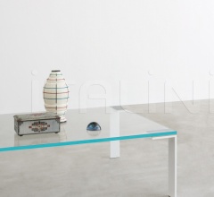 Итальянские Столики - Журнальный столик Liko glass Итальянские Столики - Журнальный столик Liko glass фабрика Desalto