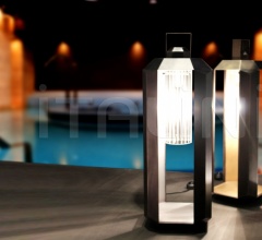 Итальянские Напольные светильники - Напольный светильник CUBE Итальянские Напольные светильники - Напольный светильник CUBE фабрика Contardi